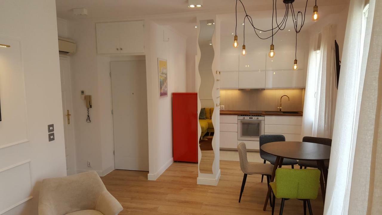 123 Sadi Carnot, Classe 2 Etoiles Saint-Raphael (Var) Exterior foto