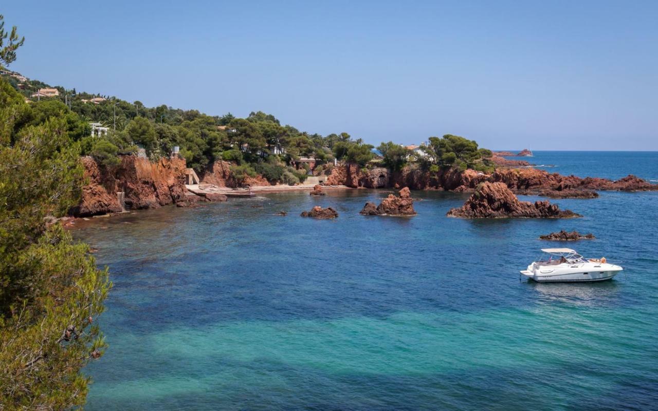 123 Sadi Carnot, Classe 2 Etoiles Saint-Raphael (Var) Exterior foto