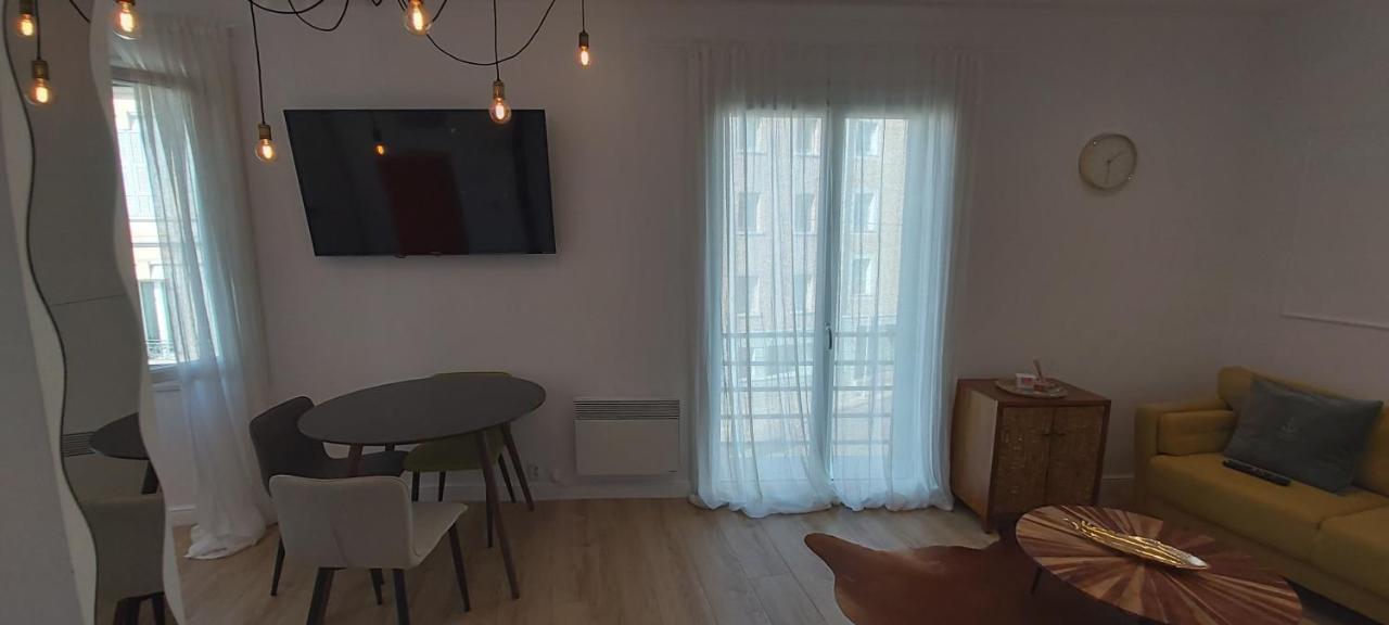 123 Sadi Carnot, Classe 2 Etoiles Saint-Raphael (Var) Exterior foto
