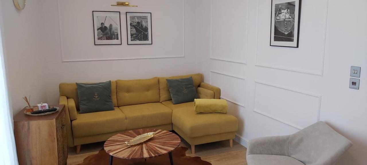 123 Sadi Carnot, Classe 2 Etoiles Saint-Raphael (Var) Exterior foto