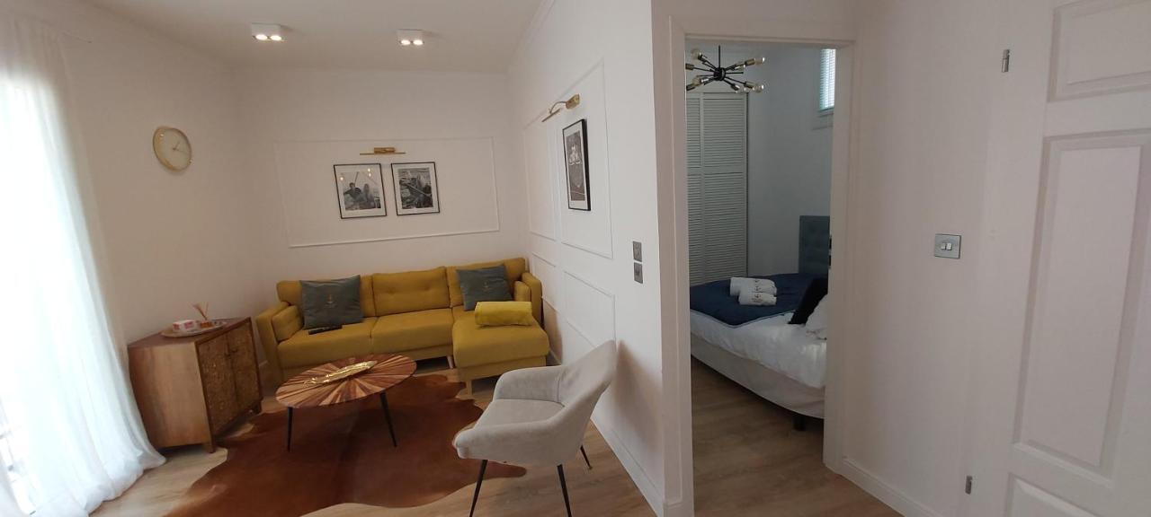 123 Sadi Carnot, Classe 2 Etoiles Saint-Raphael (Var) Exterior foto