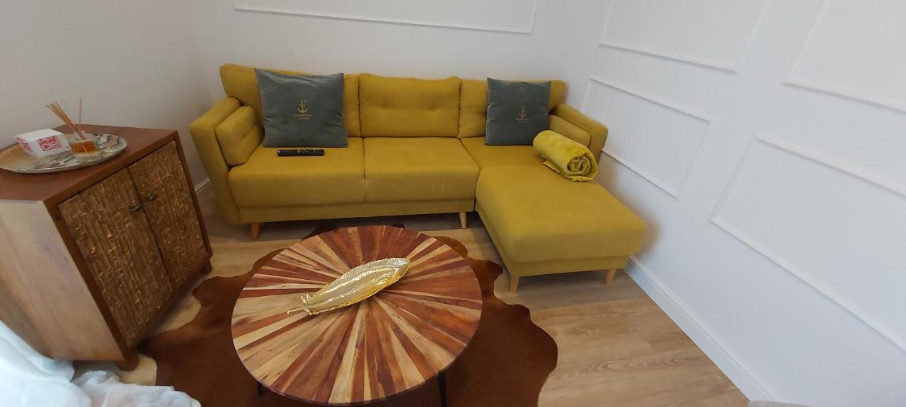 123 Sadi Carnot, Classe 2 Etoiles Saint-Raphael (Var) Exterior foto